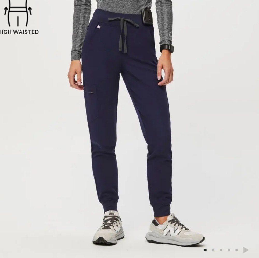 Zamora Women's Navy Joggers Scrub Pants